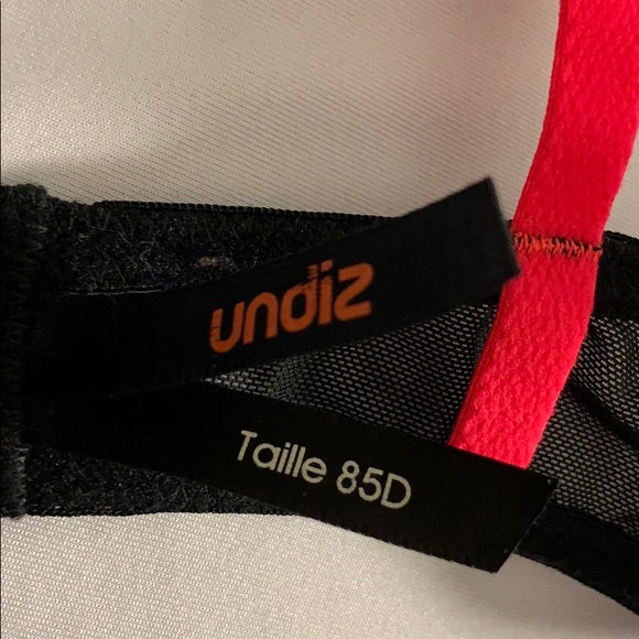 Cute Rock and Roll Bra with Lace - Picture 5 of 6